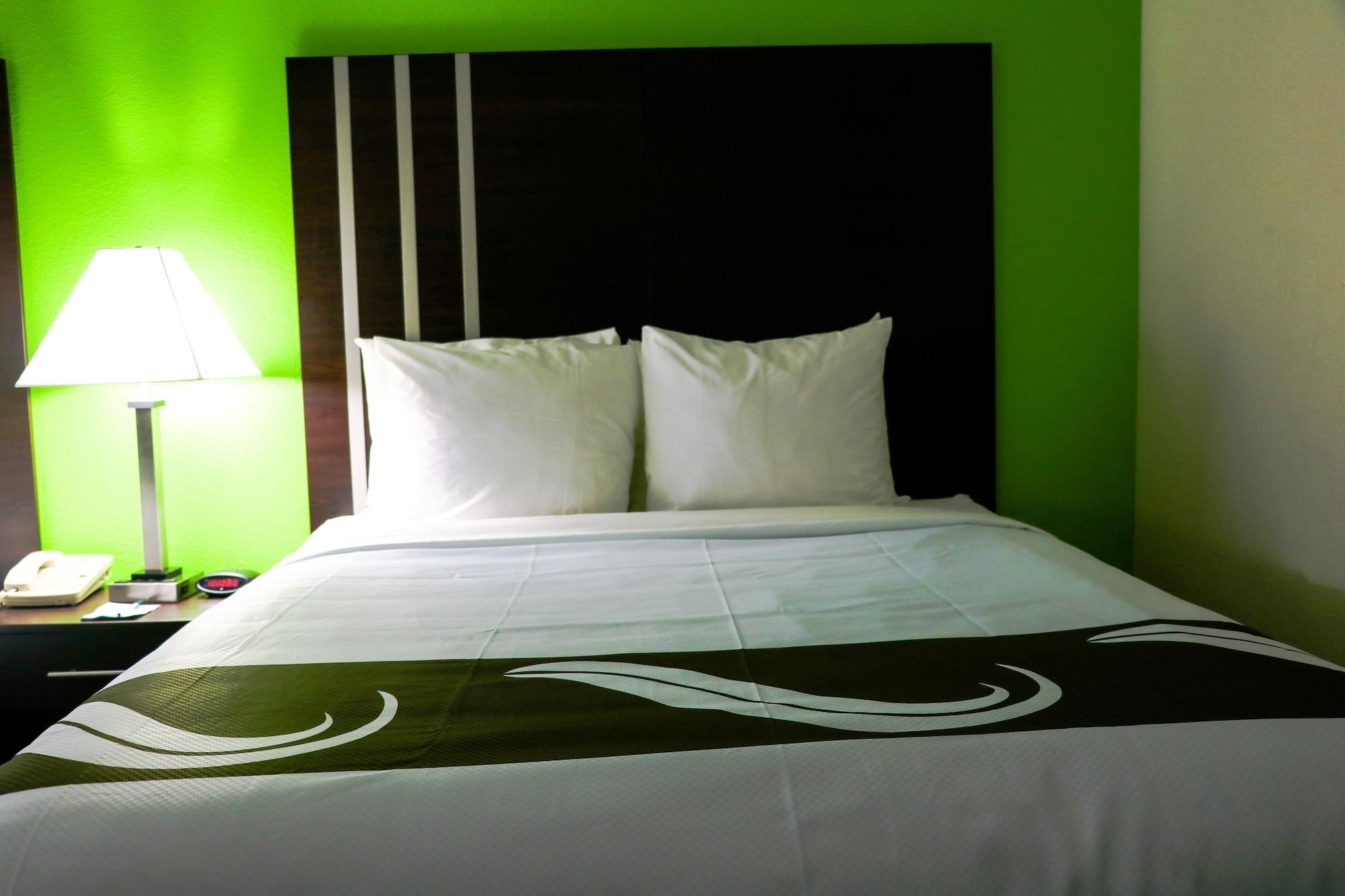 Quality Inn Кливленд Экстерьер фото